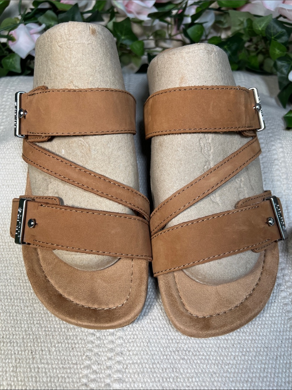 ☀️NWT Women's Tan Double-Strap Suede Leather Comfort Sandals